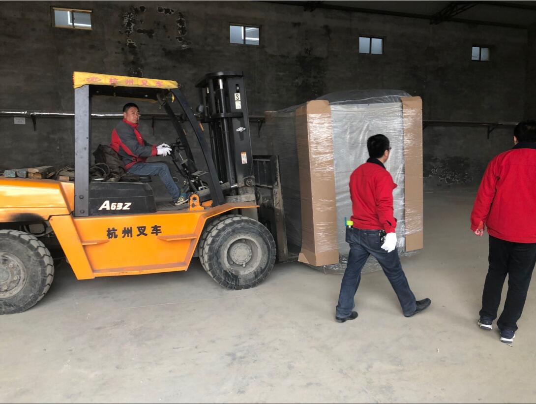 保定洗衣廠洗衣房設備昨日送貨完畢 保定洗衣廠洗衣房設備昨日送貨完畢